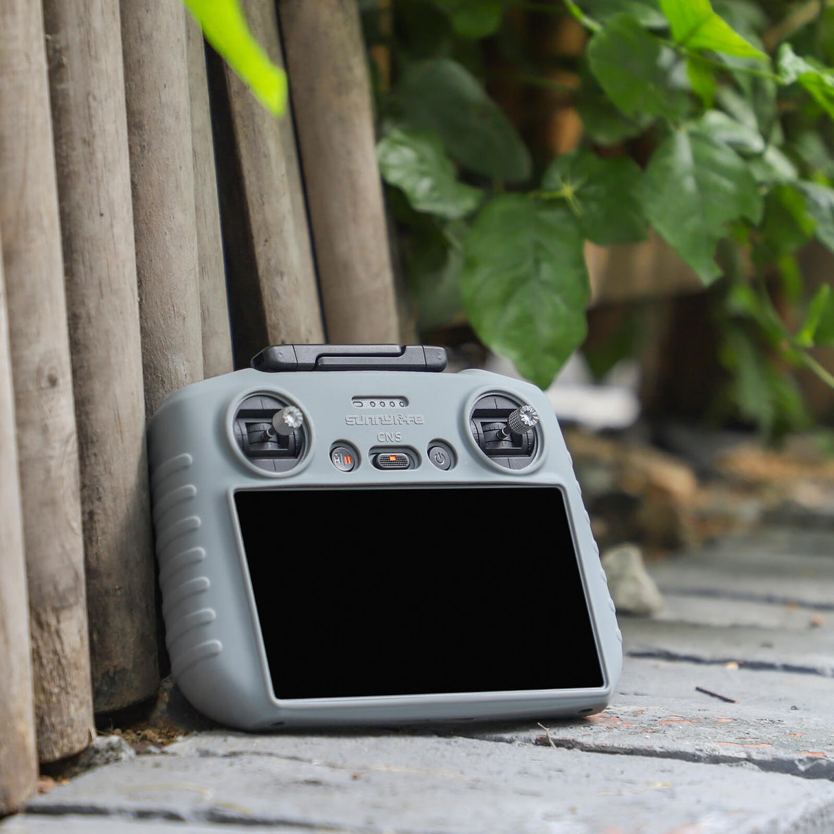 DJI RC 2 Fernsteuerung Silikon Schutzhülle mit Sonnenschutz (optional)