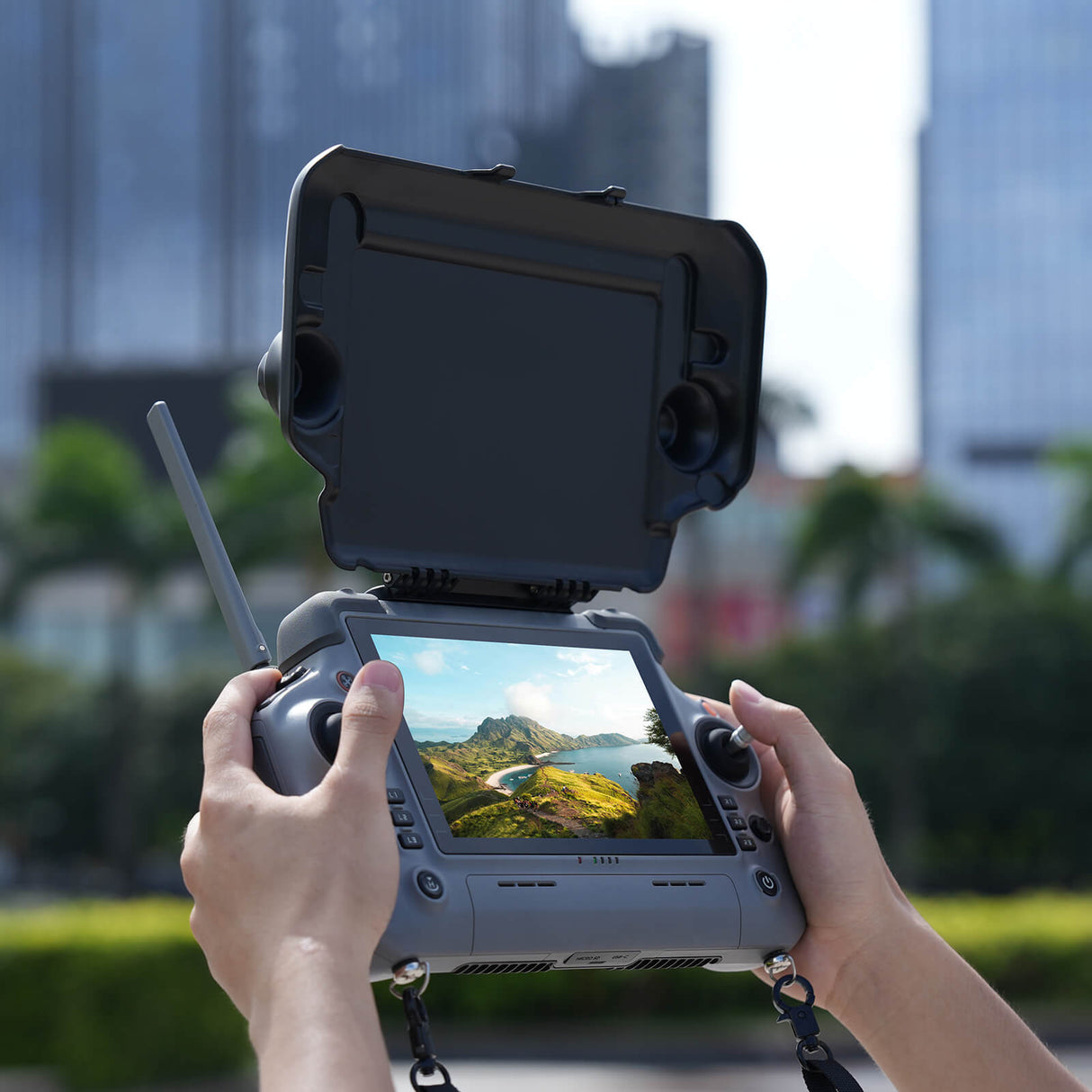 SunnyLIFE DJI RC Plus 2 Transportschutz & Sonnenschutz 2 in 1