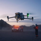 DJI Matrice 4T Kitzrettung Zubehörpaket Drohne im Flug